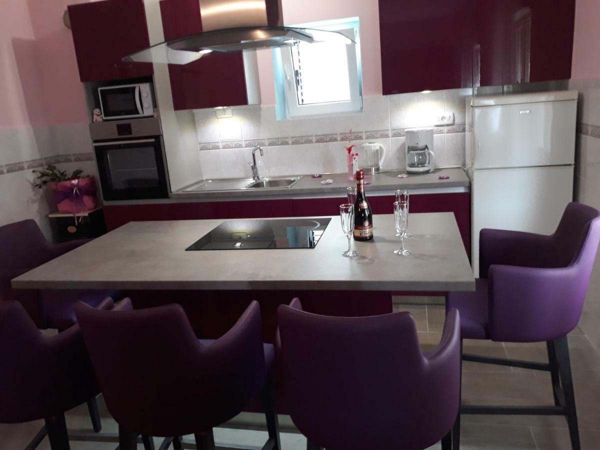 Apartment Vana Trogir Exterior foto